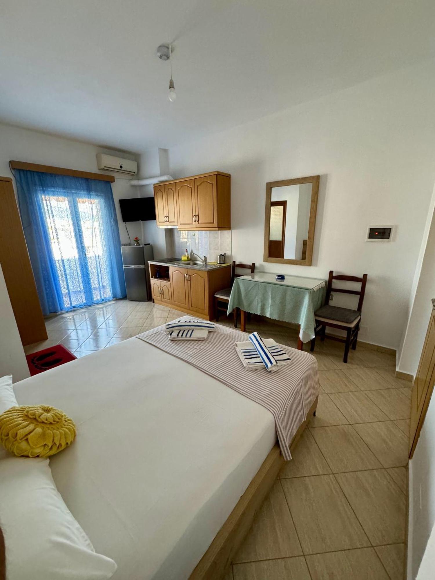 Villa Mihal Apartments Ksamil Luaran gambar